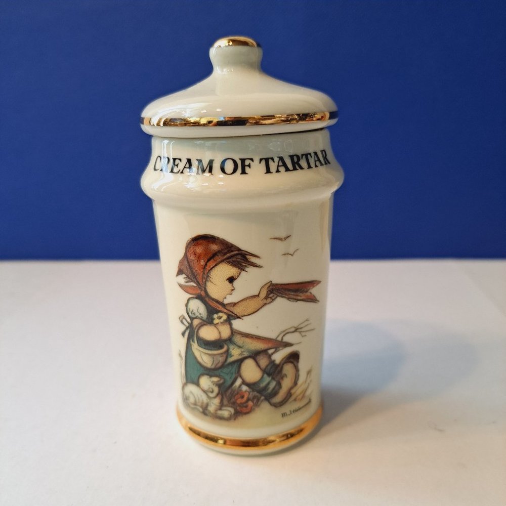 1987 Hummel Danbury Mint Gold Trim Porcelain Spice Jar 4" - CREAM OF TARTAR